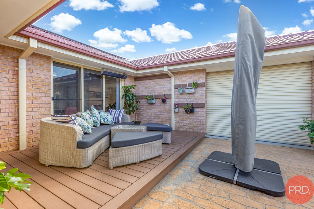 12 Appletree Avenue ABERGLASSLYN 23