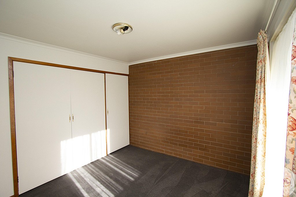 1/2 Aquila Court BALLARAT NORTH 4
