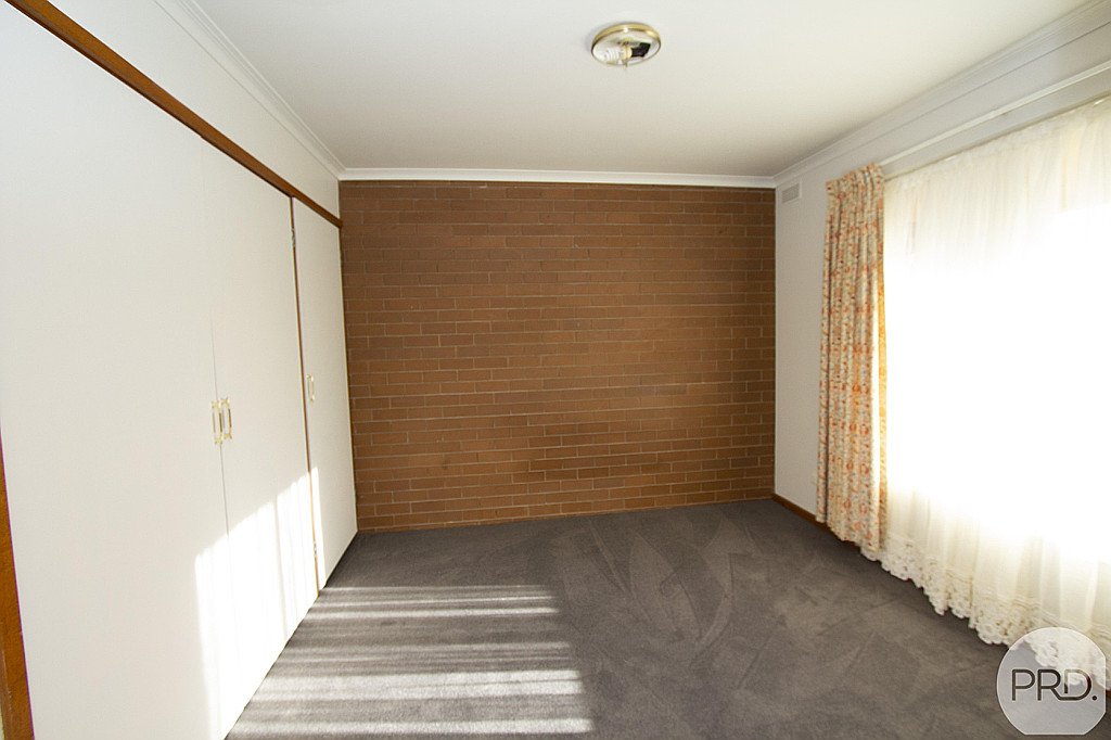 1/2 Aquila Court BALLARAT NORTH 5