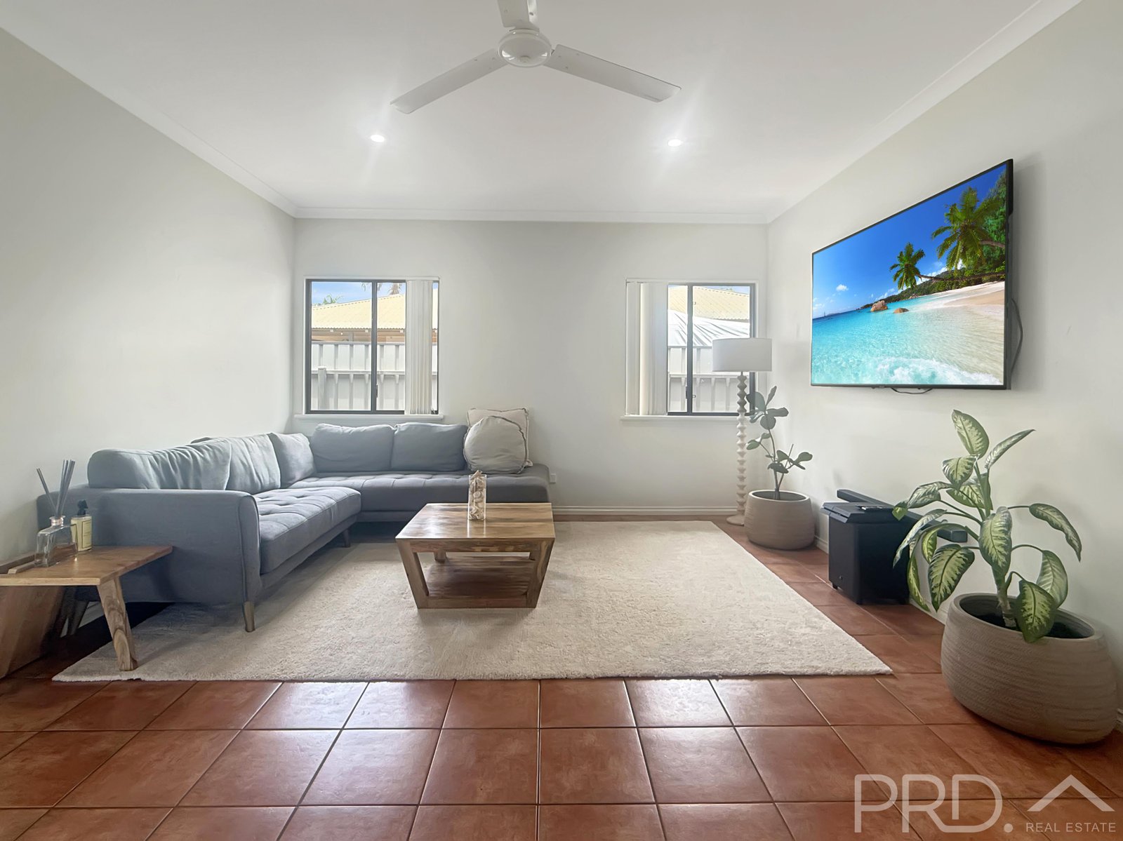 12 Armstrong Drive BAYNTON 2