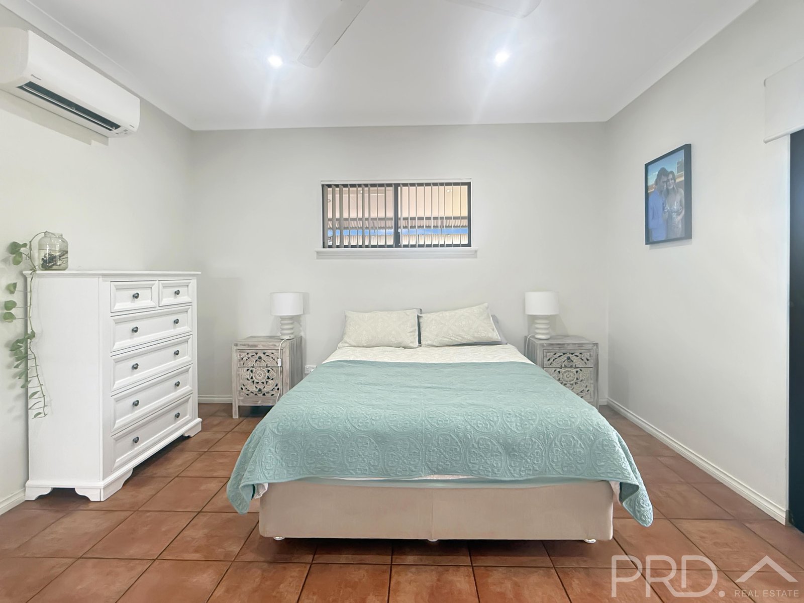 12 Armstrong Drive BAYNTON 9