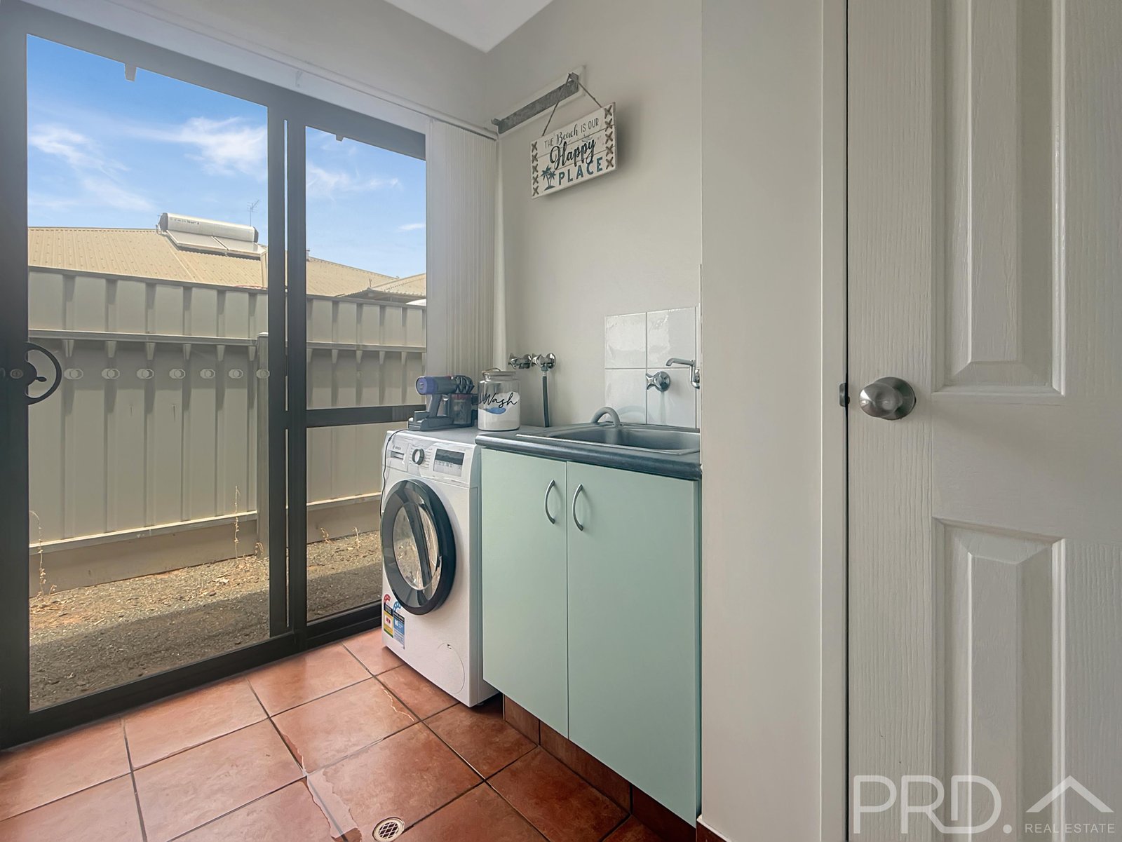 12 Armstrong Drive BAYNTON 14