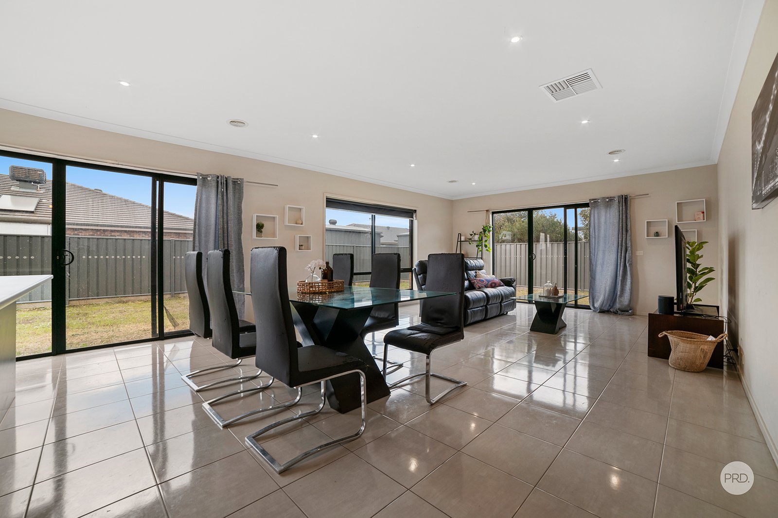 12 Atherton Street HUNTLY 3