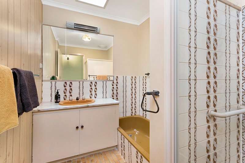 1/2 Atkins Street BENDIGO 4