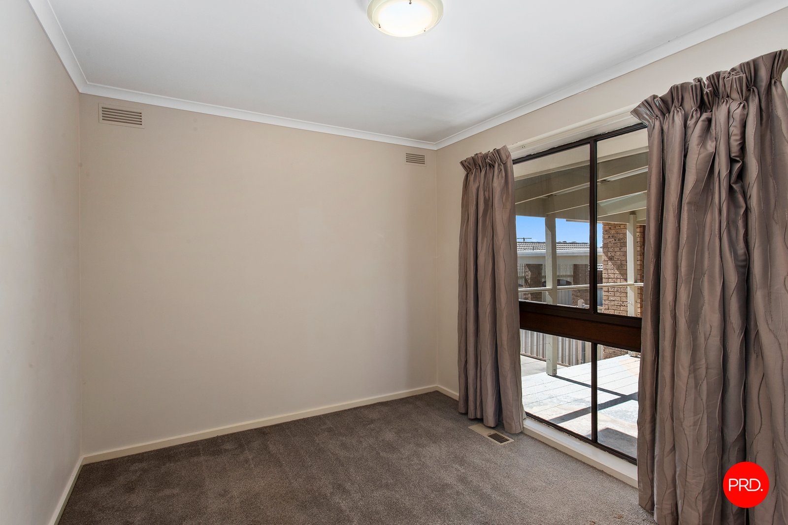12 Aviary Court STRATHDALE 15