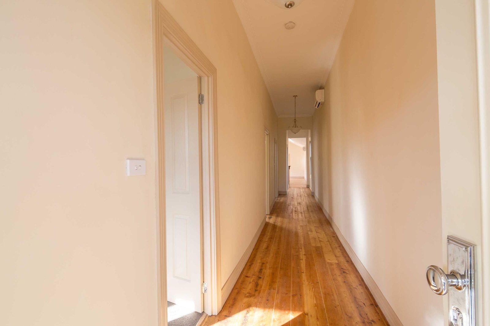 12 Baird Street SOLDIERS HILL 3