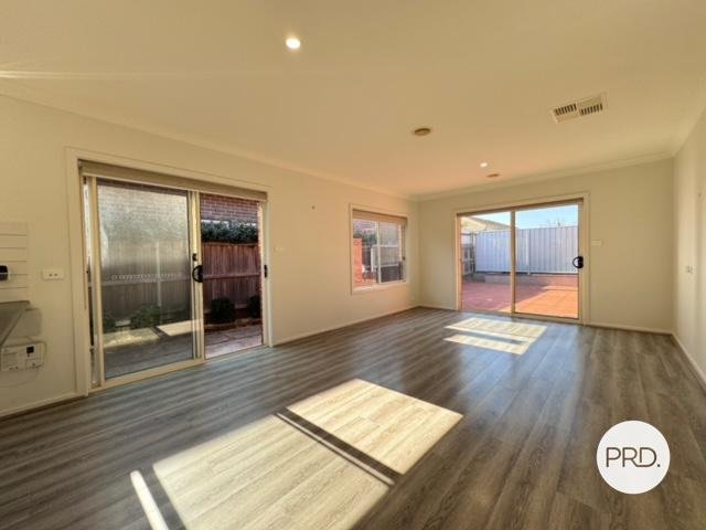 12 Ballantyne Crescent FRANKLIN 4