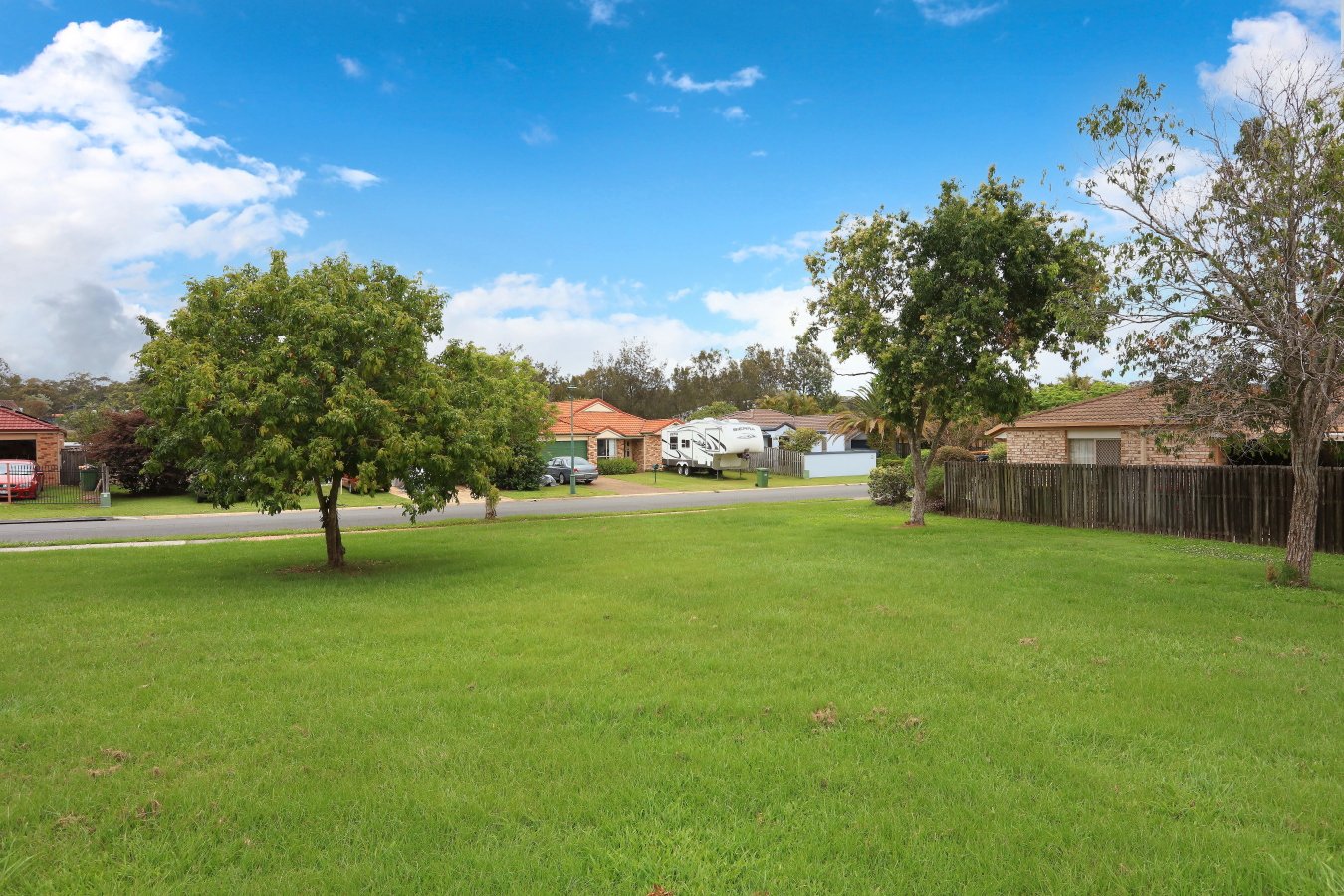 12 Balmain Street VARSITY LAKES 15