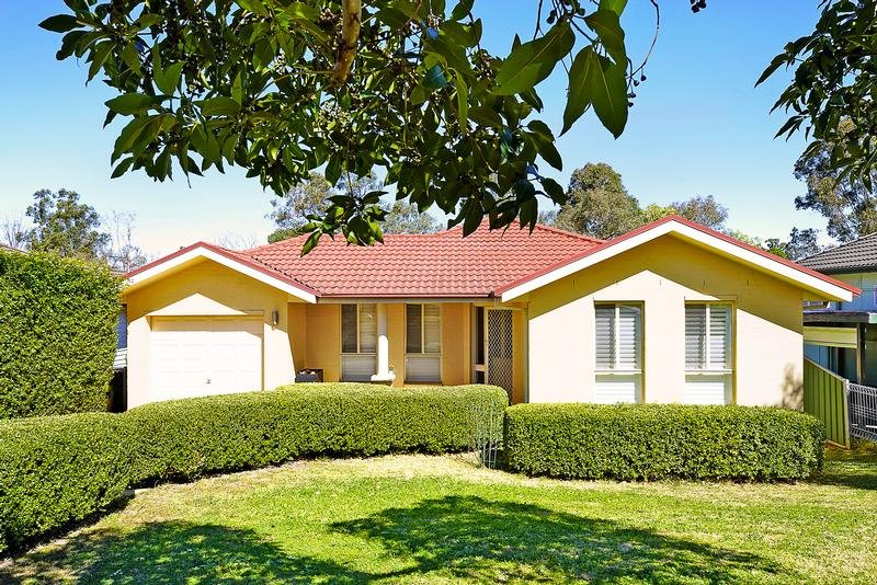 12 Balmoral Drive CAMBRIDGE PARK 1