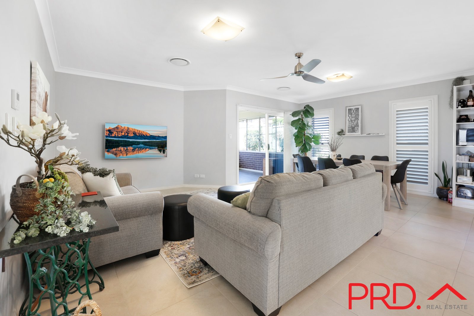 12 Banksia Street TAMWORTH 11