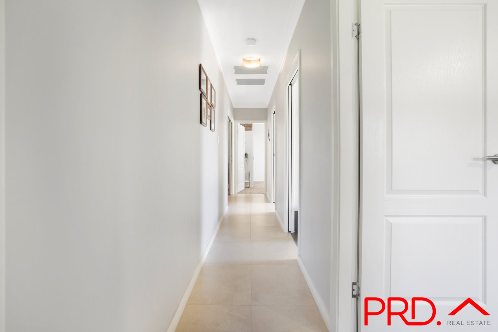 12 Banksia Street TAMWORTH 20