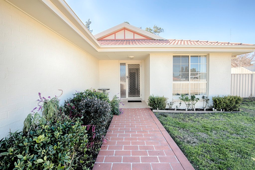 12 Banksia Terrace KURRI KURRI 14