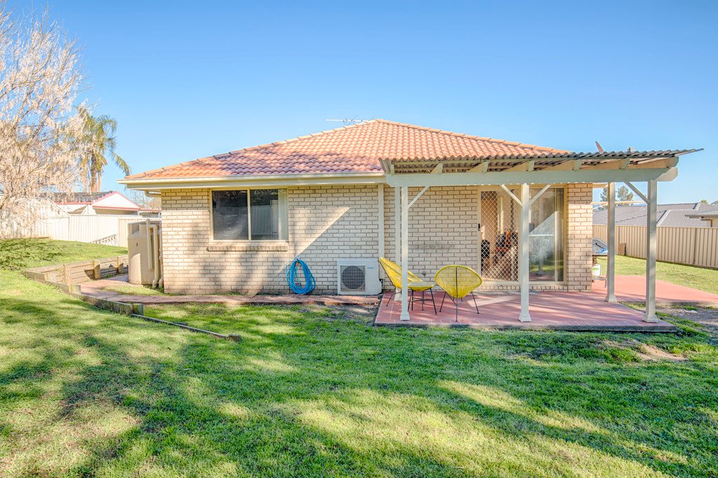 12 Banksia Terrace KURRI KURRI 18