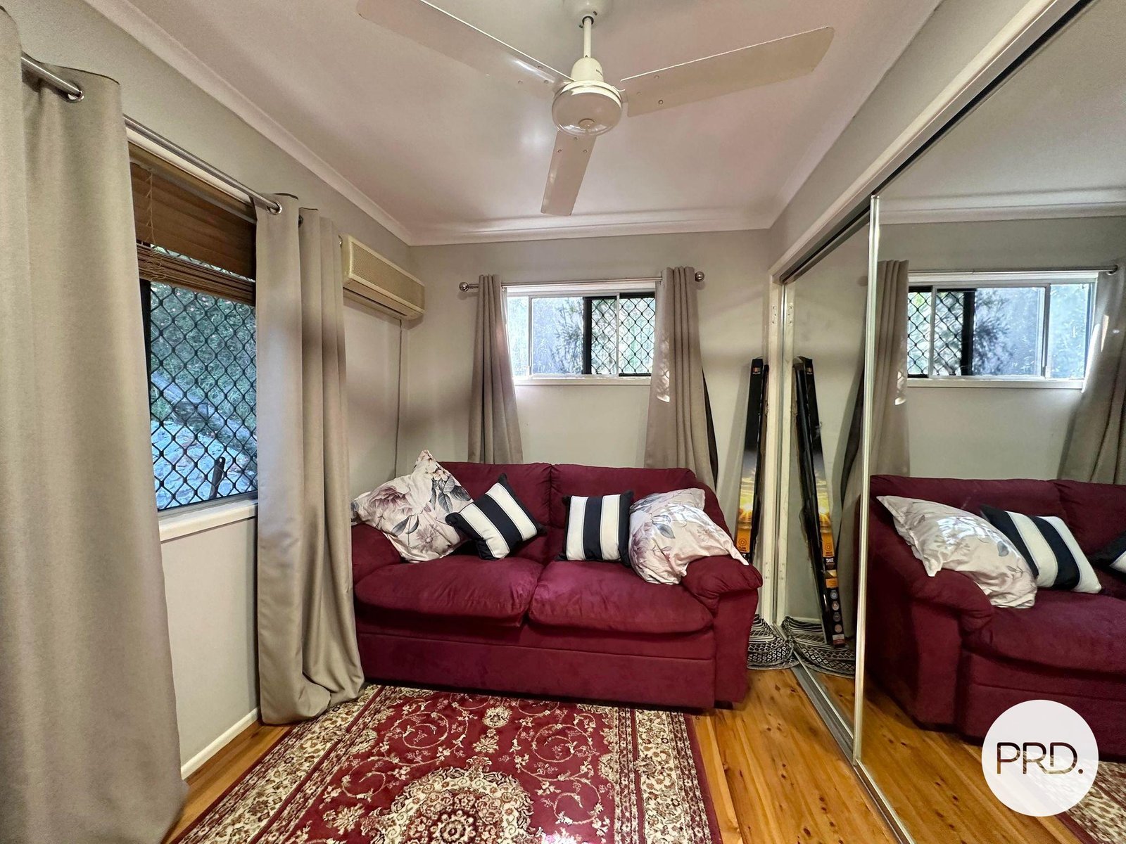 12 Barreenong Street GLEN EDEN 11