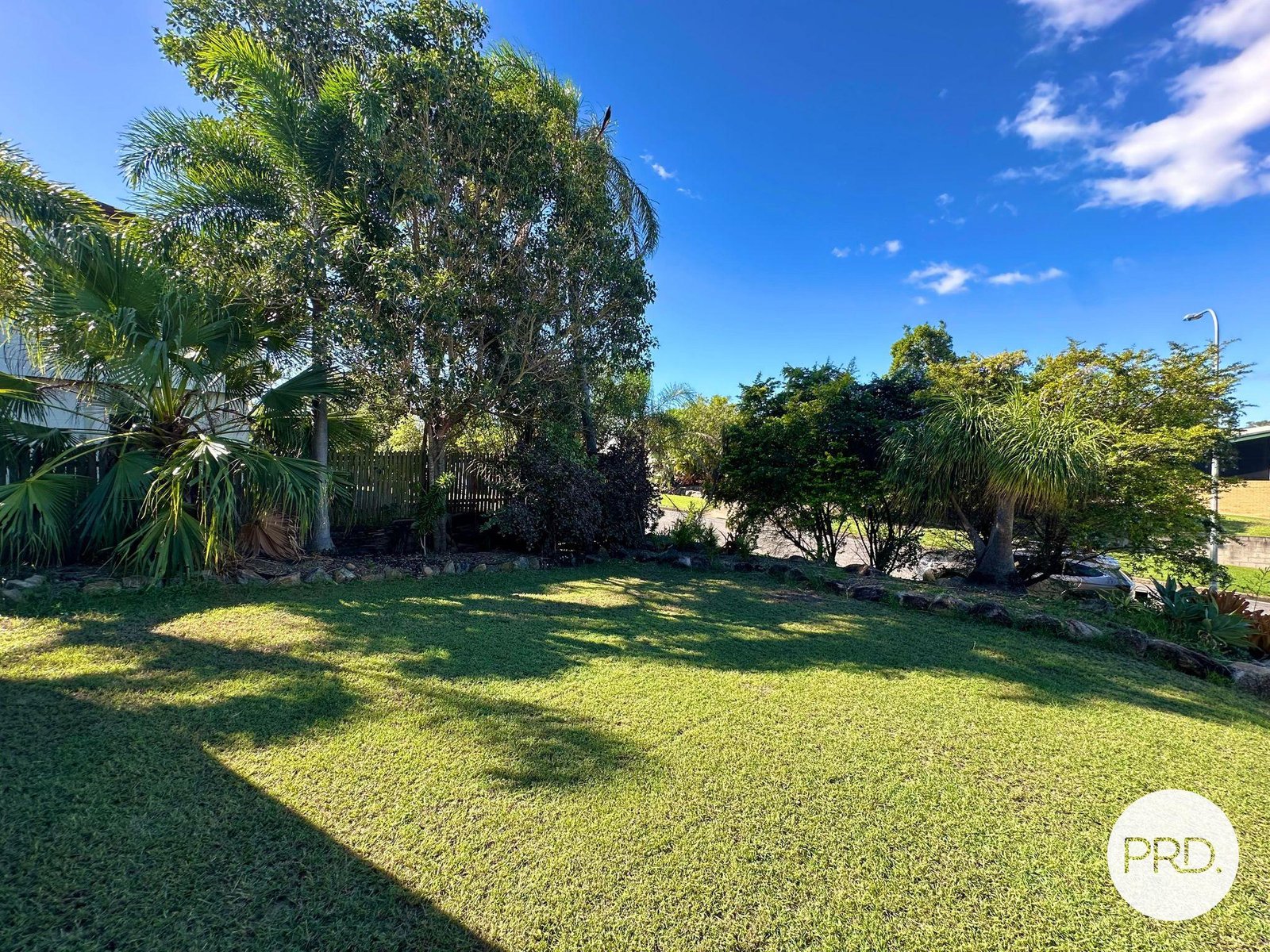 12 Barreenong Street GLEN EDEN 18