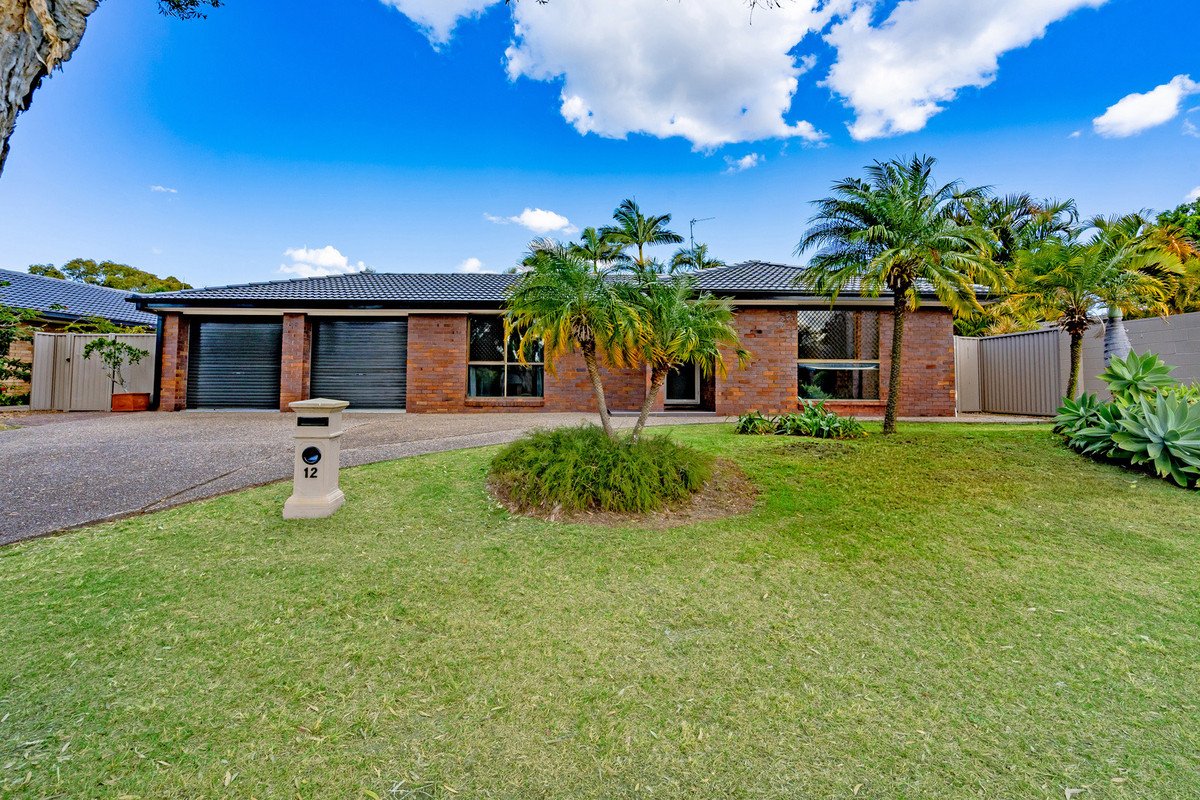 12 Barrier Reef Drive Mermaid Waters 2