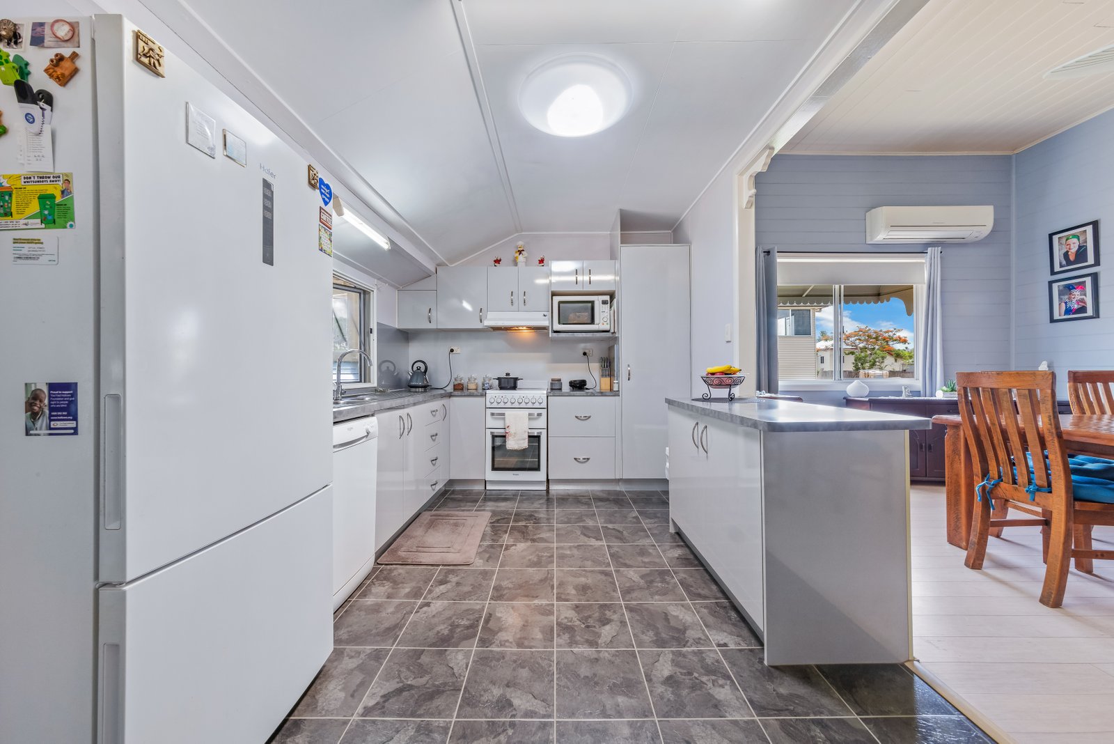 12 Barry Street PROSERPINE 9