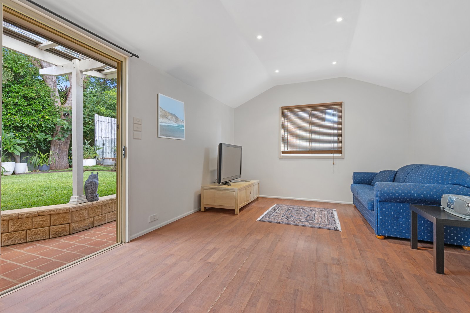 12 Barwon Road MORTDALE 10