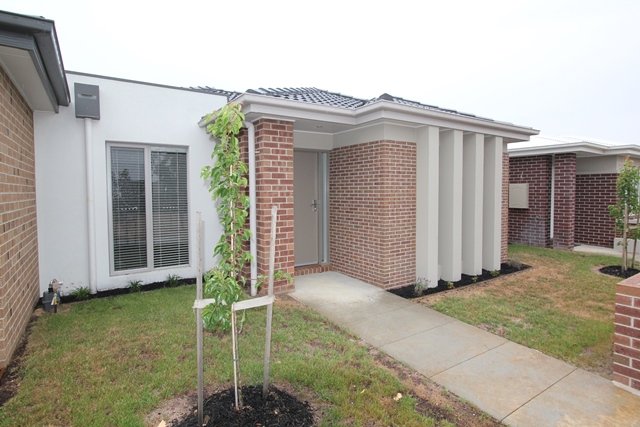 12 Bastow Lane ALFREDTON 9