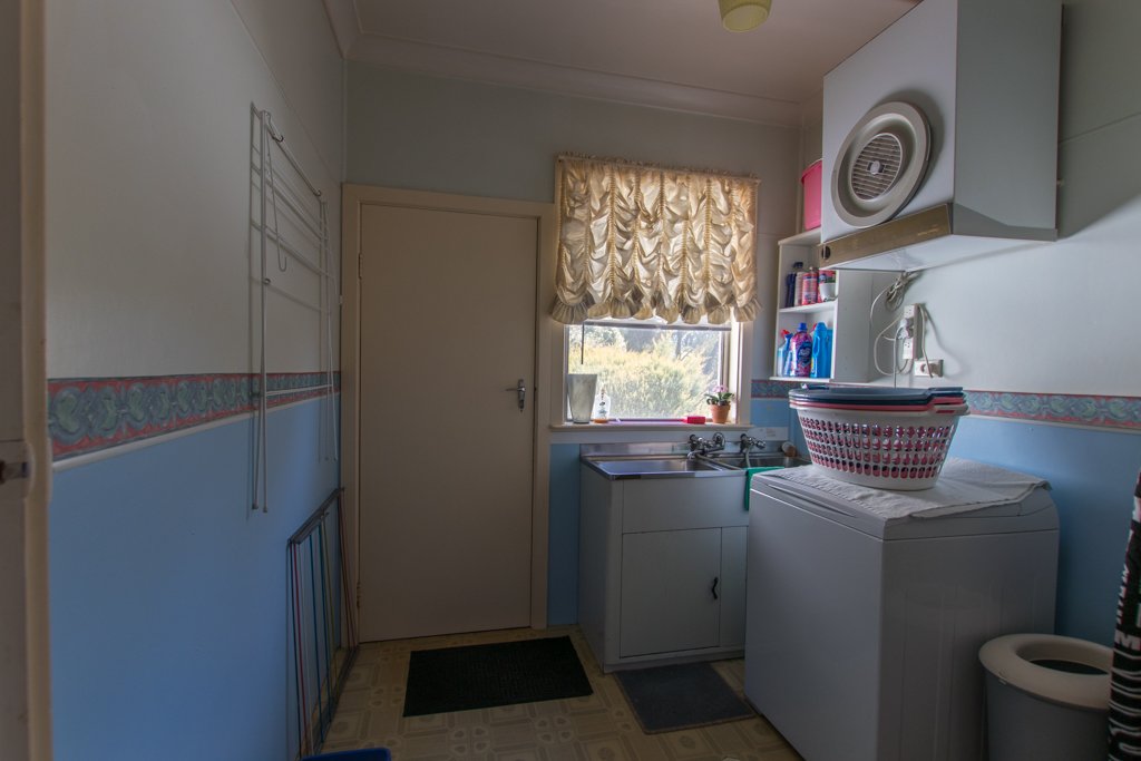 12 Batlow Avenue BATLOW 13