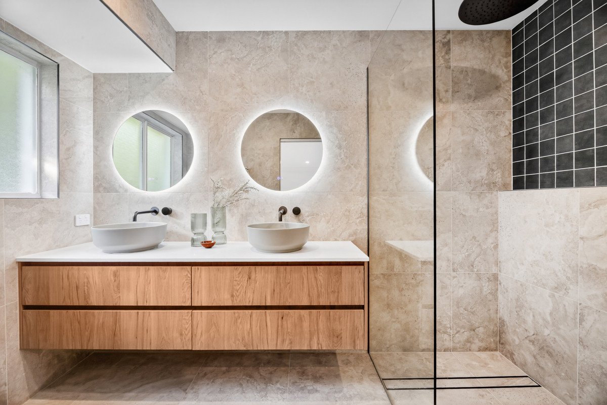 12 Baumea Court Elanora 16