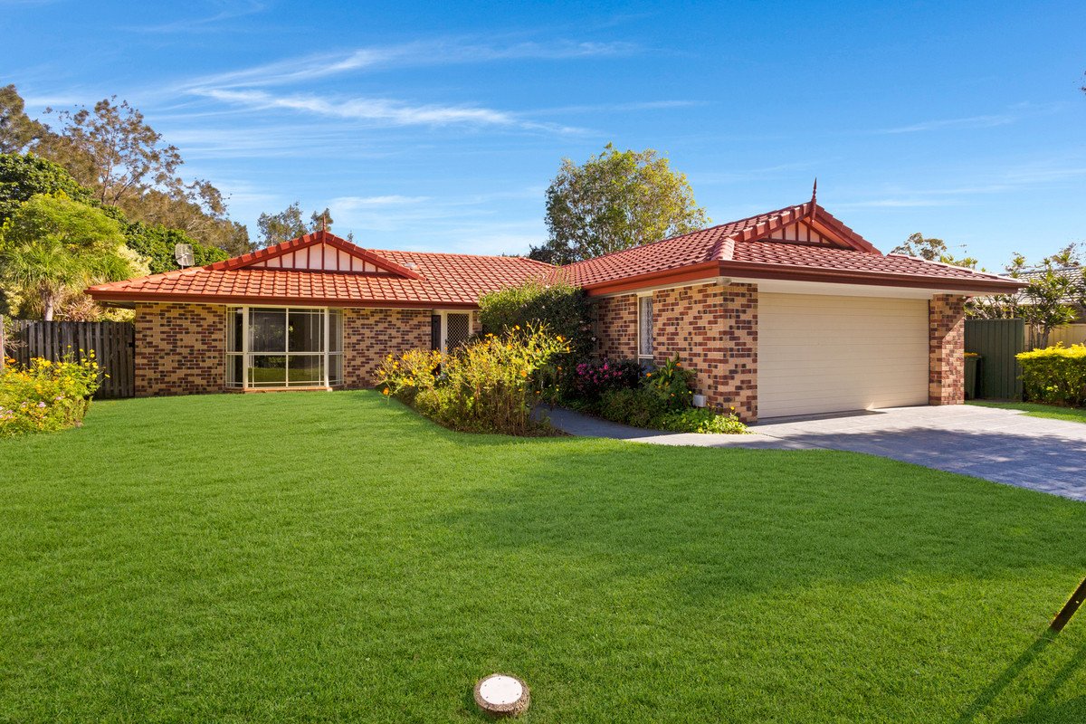 12 Baumea Court Elanora 1