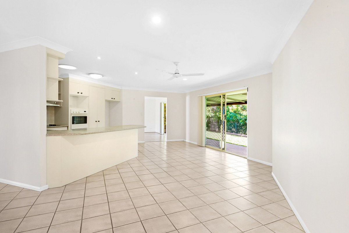 12 Baumea Court Elanora 5