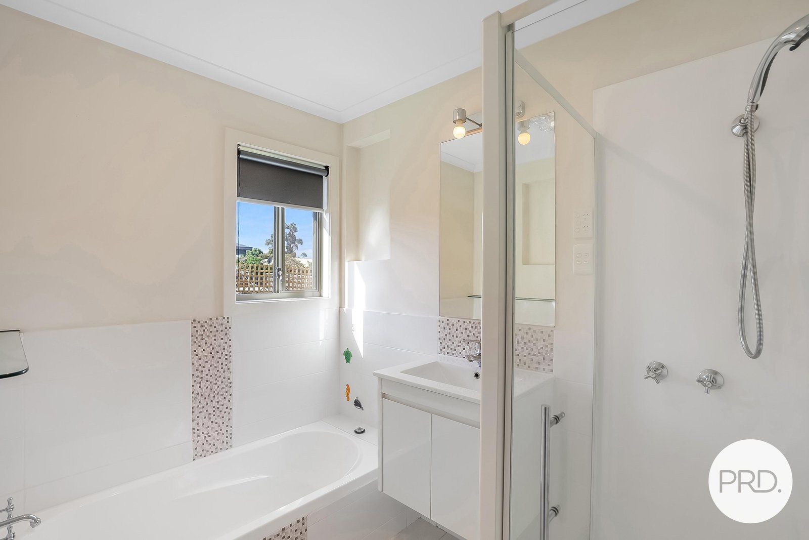 12 Beatrice Place BRIDGEWATER 8