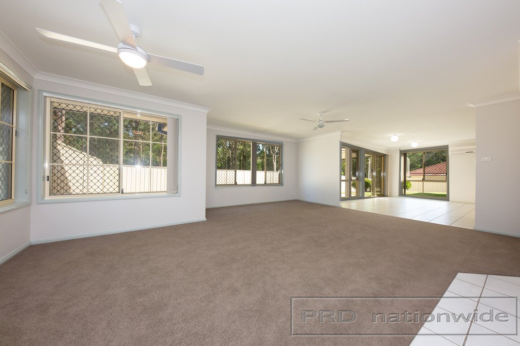 12 Beaufort Circuit EAST MAITLAND 3