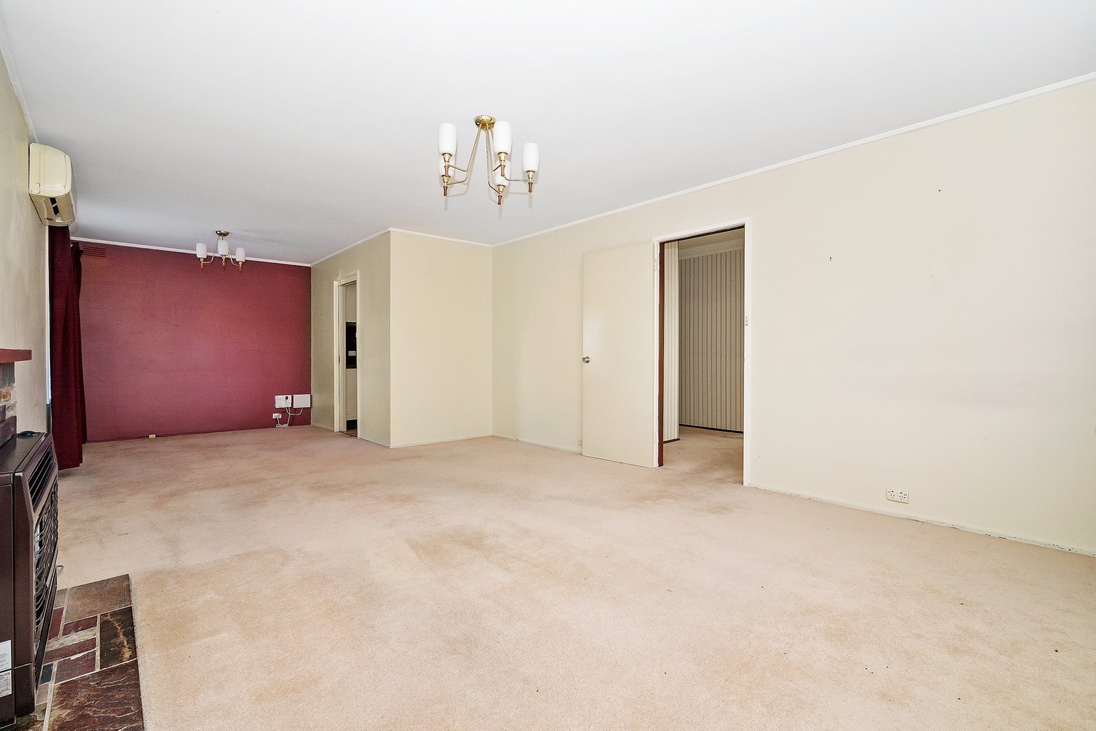 Real Estate and Property in 12 Belar Avenue, Frankston, VIC