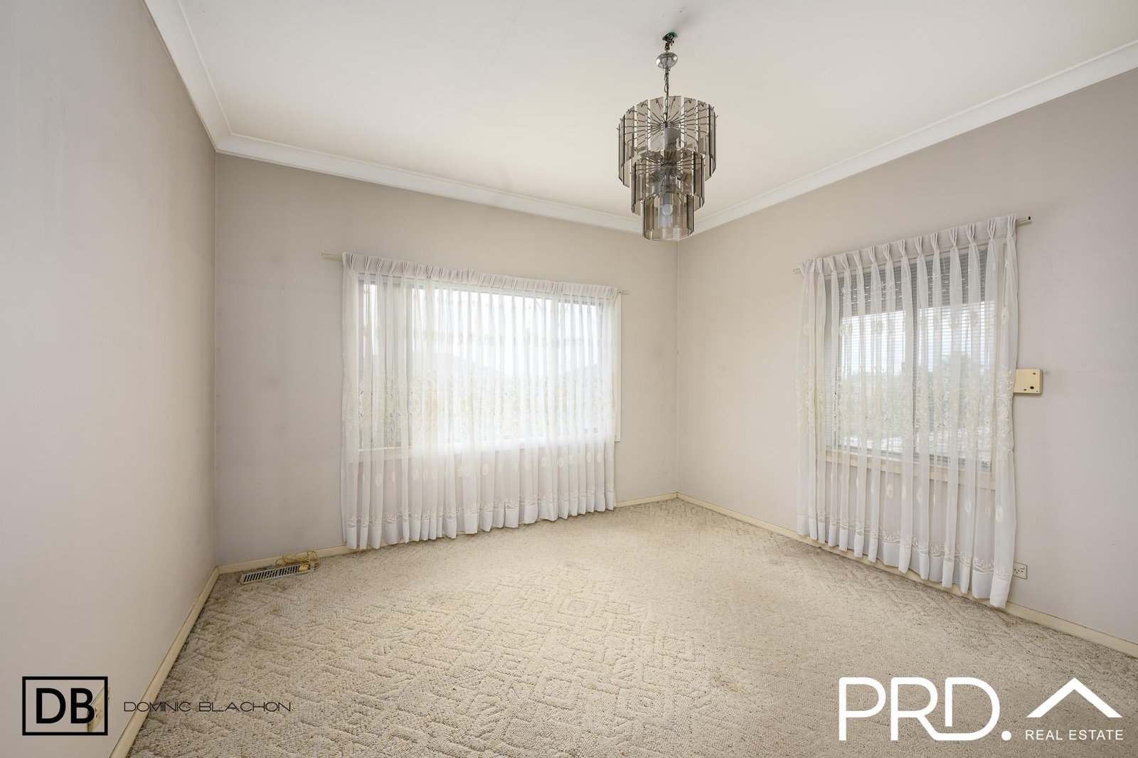 12 Bellevue Avenue GEORGES HALL 9