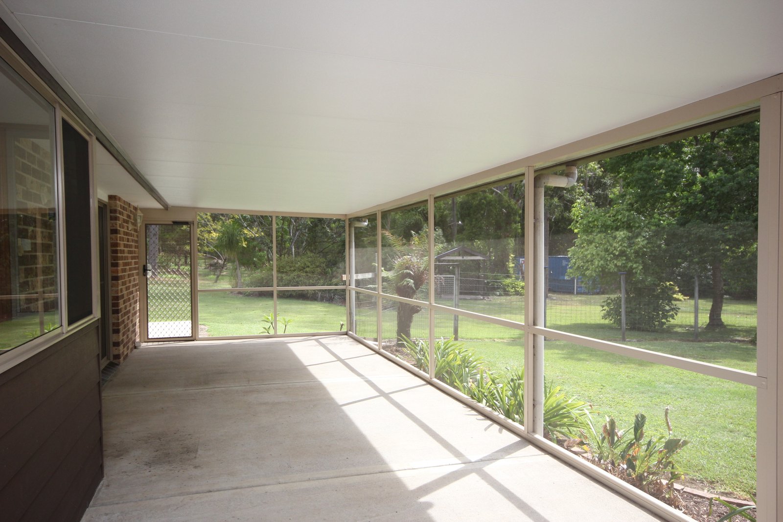 12 Benaroon Drive KENDALL 12