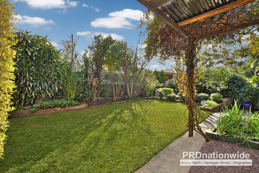 12 Benjamin Street BEXLEY NORTH 8