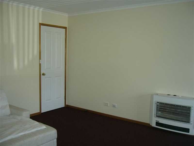 1/2 Benjamin Terrace NEW NORFOLK 2