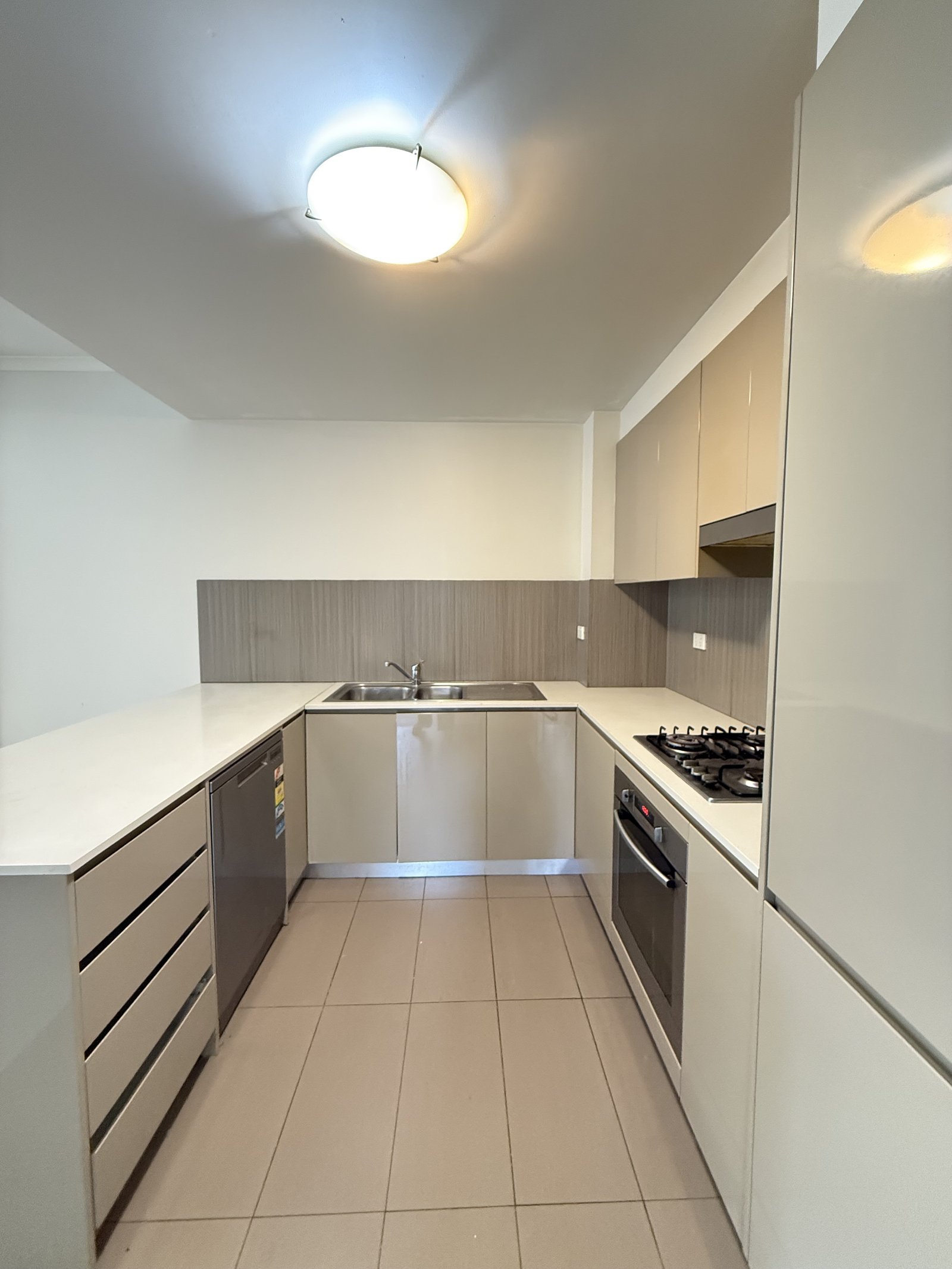 1/2 Bigge Street LIVERPOOL 3