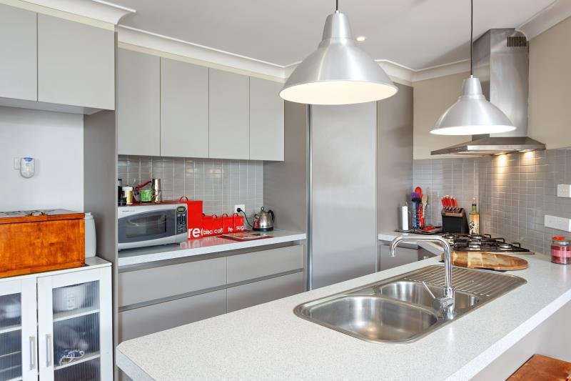 12 Birri Place GLENFIELD PARK 4