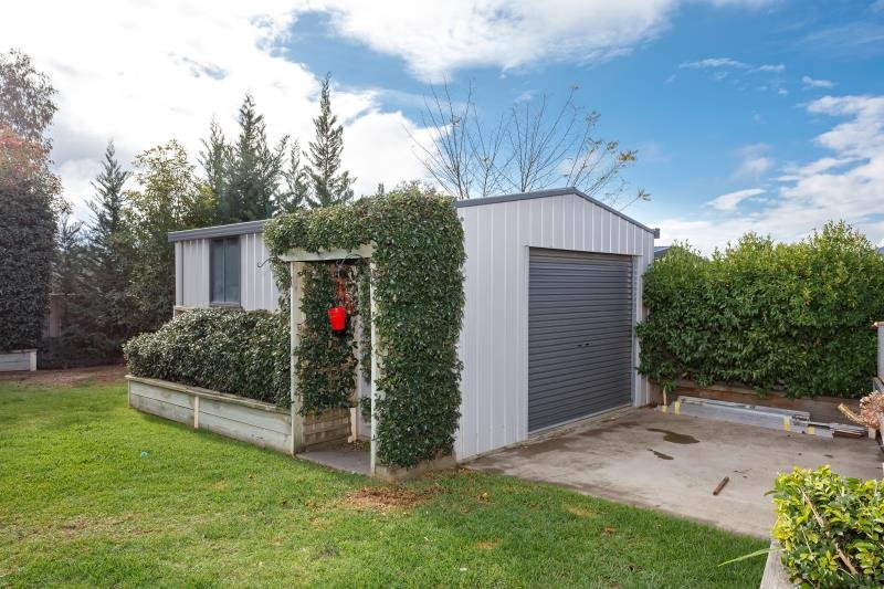 12 Birri Place GLENFIELD PARK 8