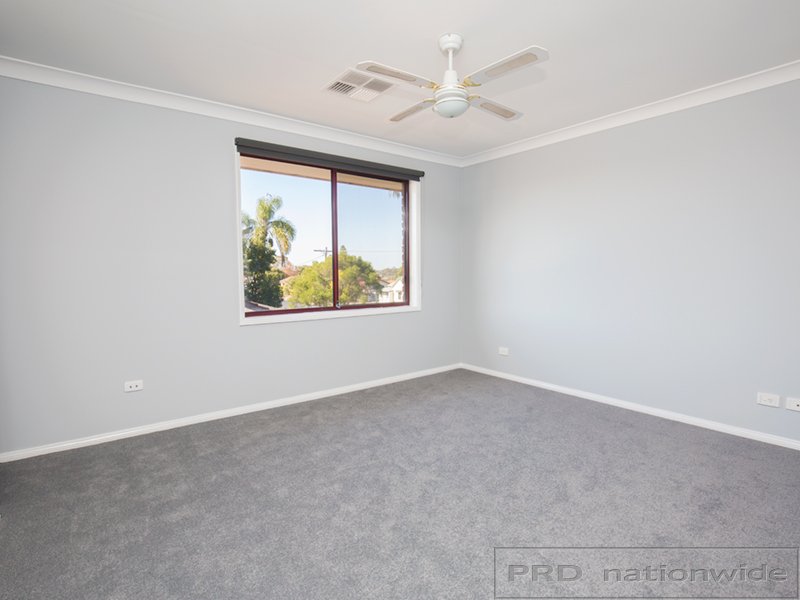 12 Blaxland Street EAST MAITLAND 13