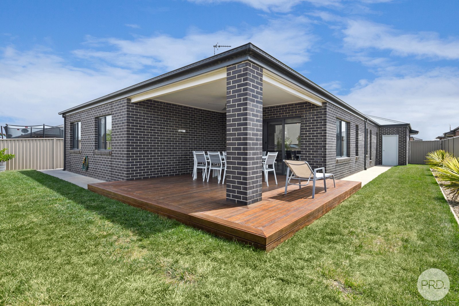 12 Bliss Street WINTER VALLEY 16