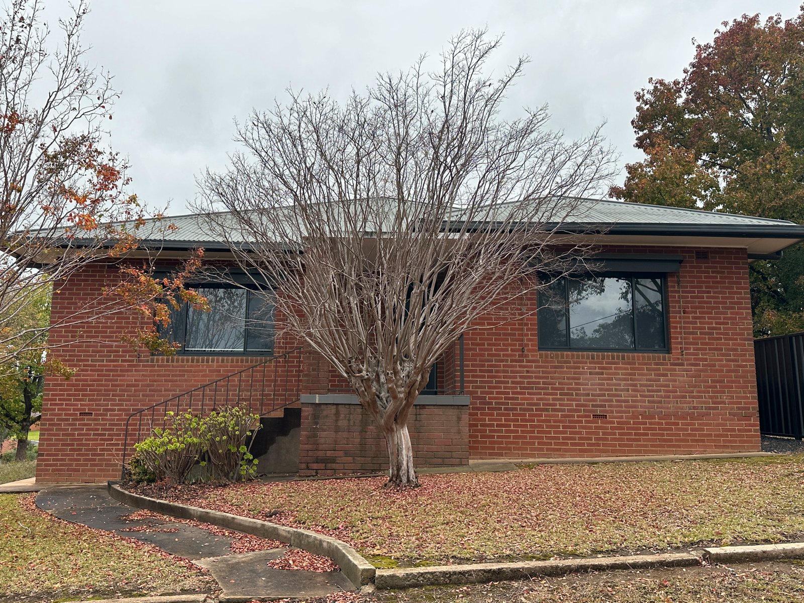 12 Blowering Road TUMUT 13
