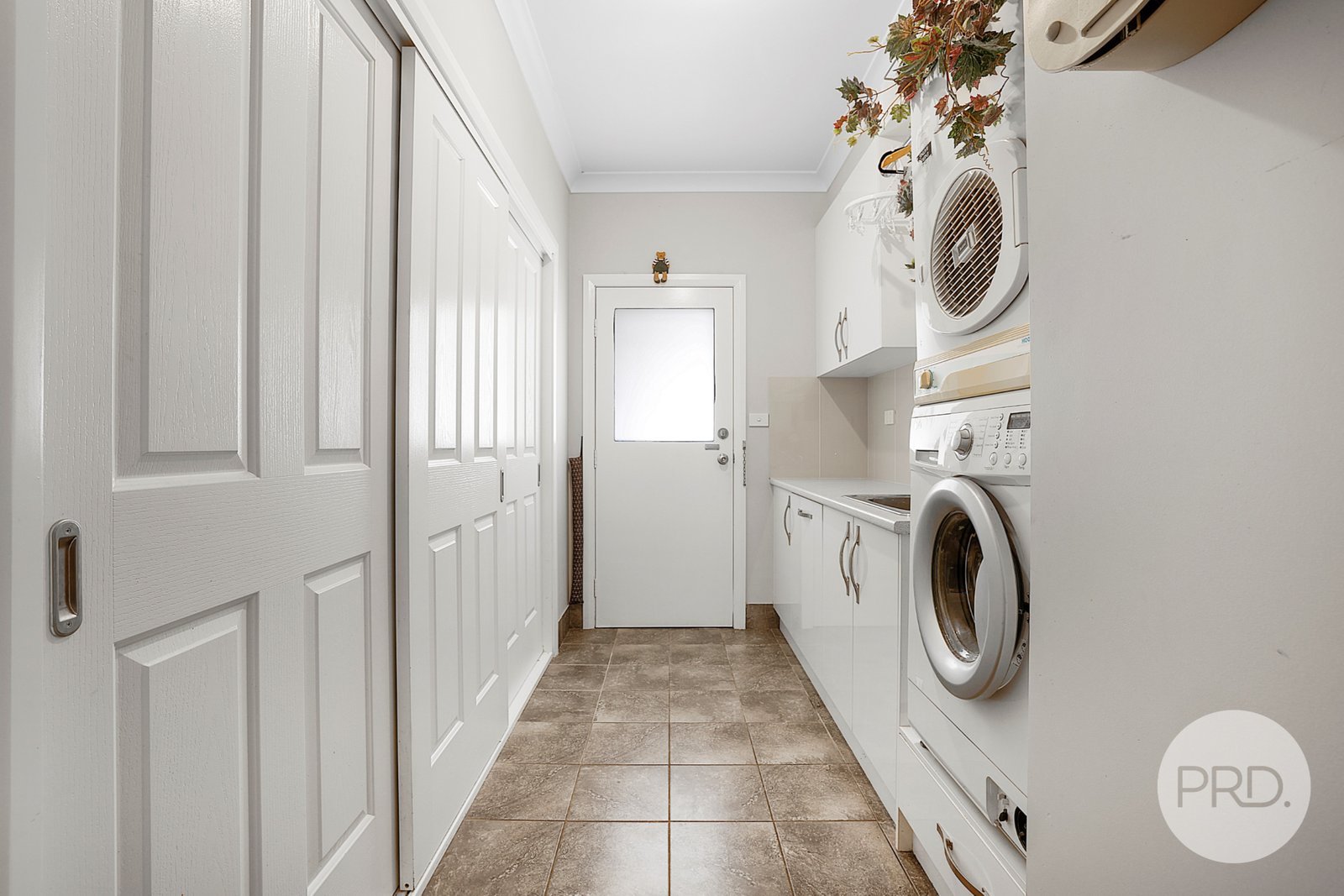 12 Blue Gum Road TAMWORTH 24