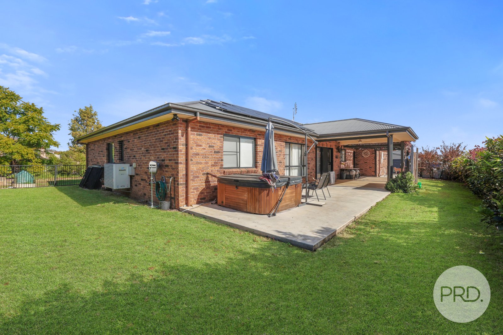 12 Blue Gum Road TAMWORTH 27