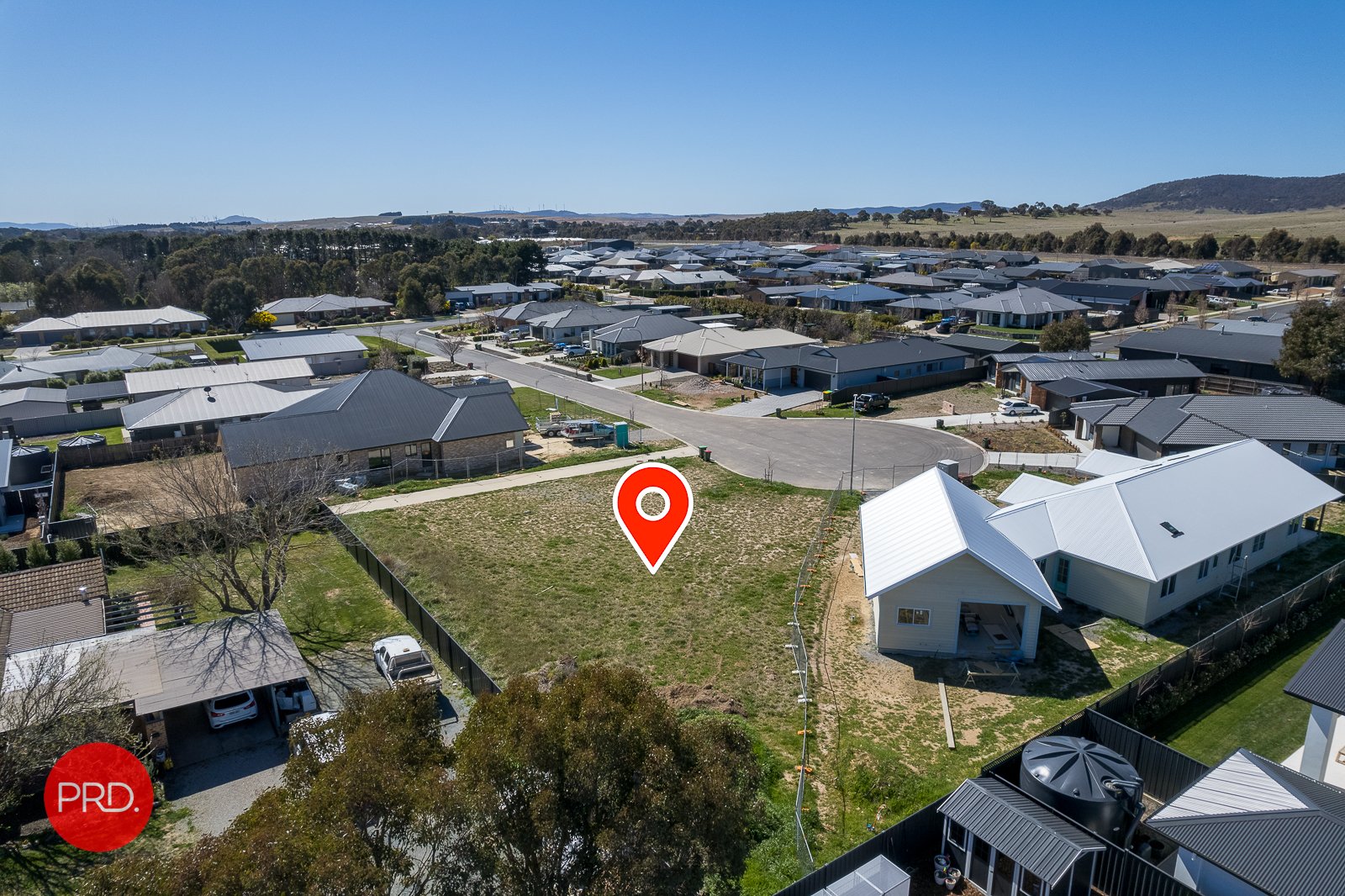 12 Bluskie Close BUNGENDORE 2