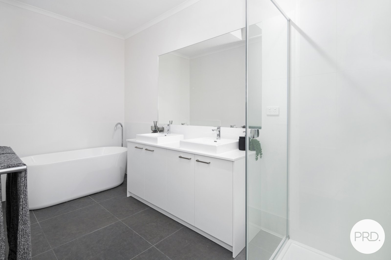 12 Blythen Road LUCAS 12