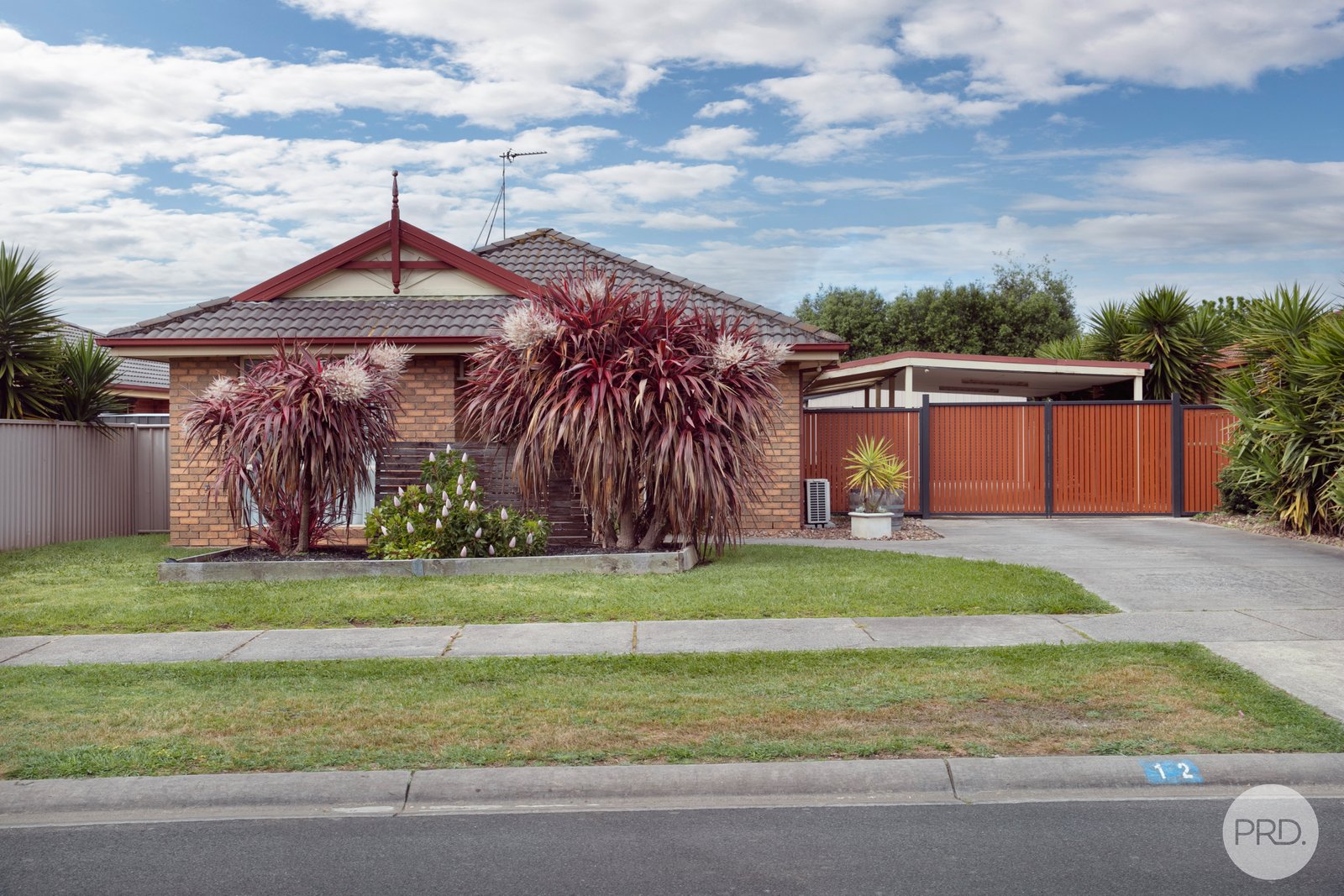 12 Bonshaw Drive SEBASTOPOL 1
