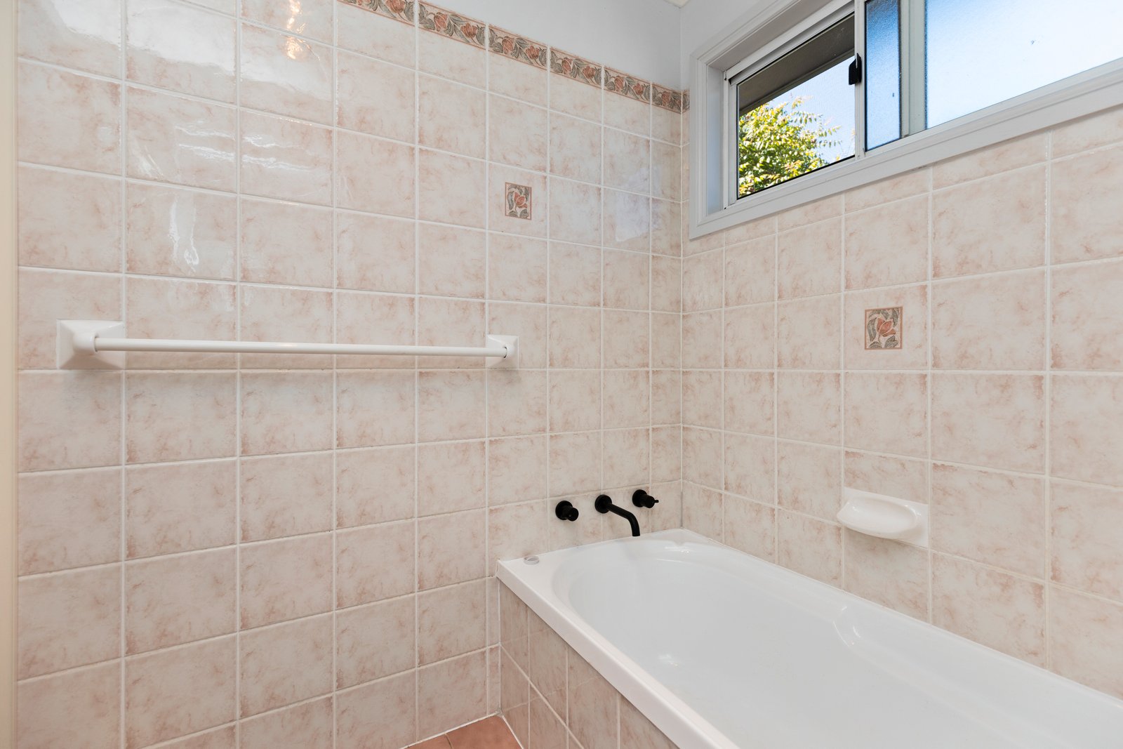 12 Bonza Crescent BATLOW 13