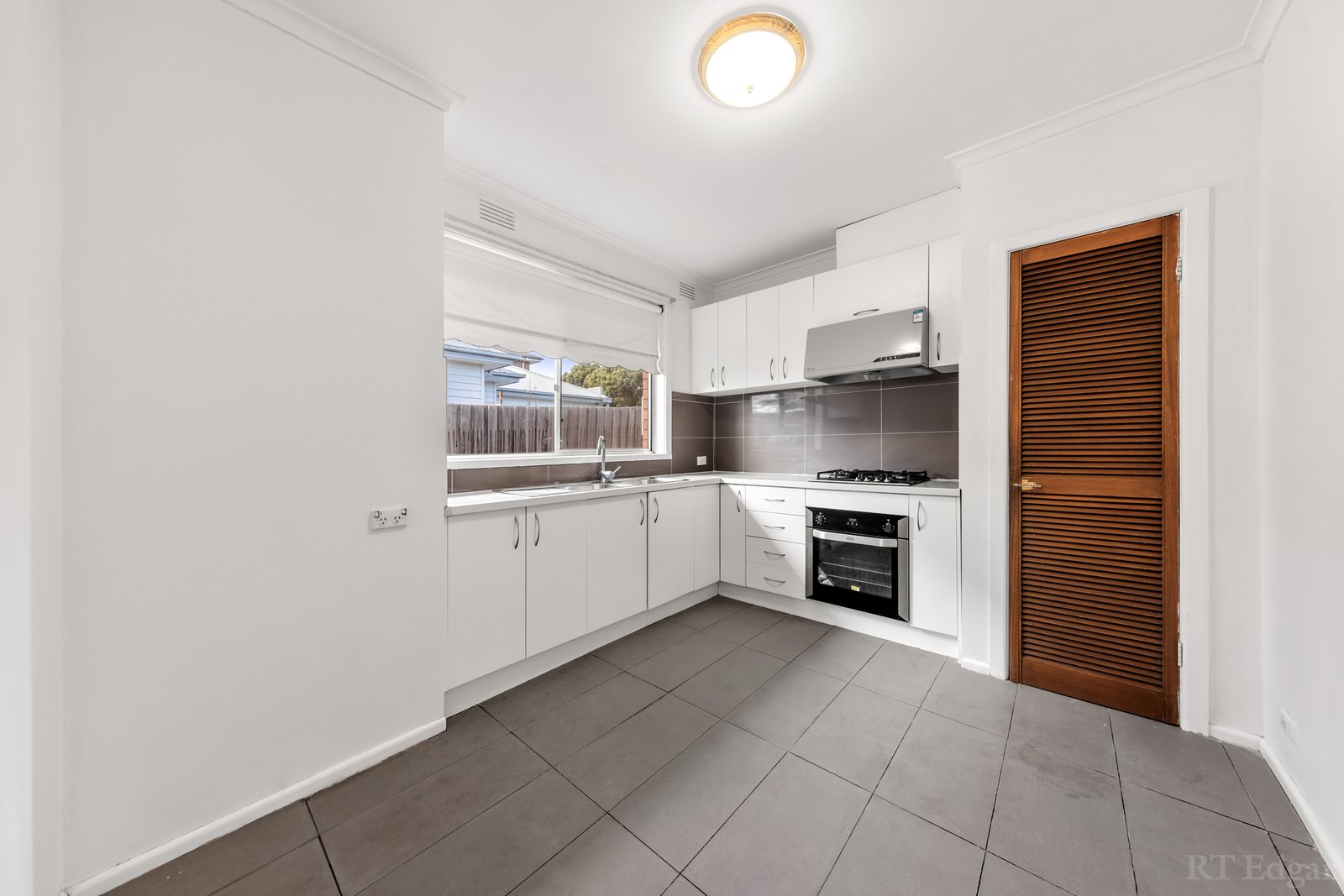 Real Estate and Property in 1/2 Boxleigh Grove, Box Hill North, VIC