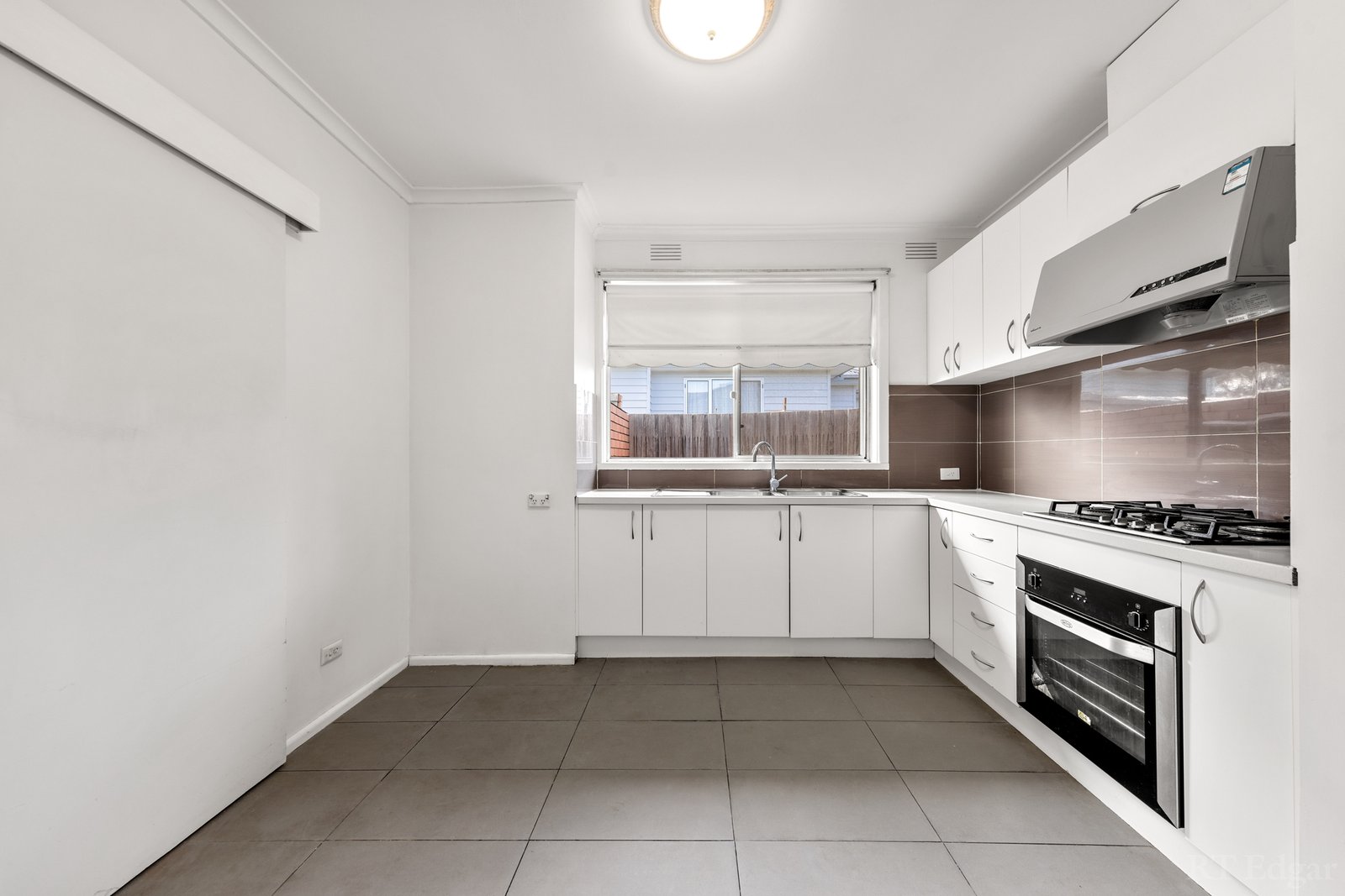 Real Estate and Property in 1/2 Boxleigh Grove, Box Hill North, VIC