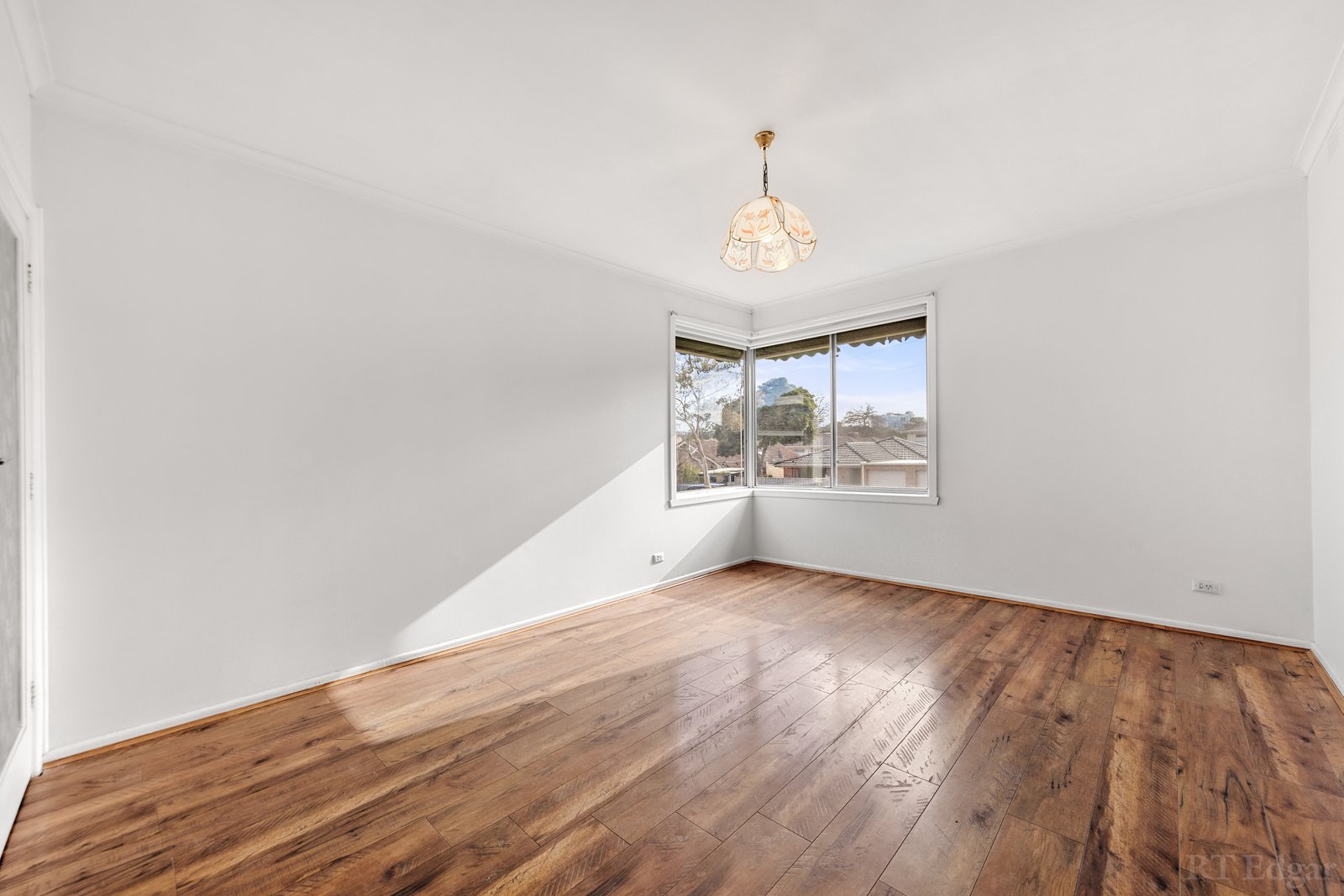 Real Estate and Property in 1/2 Boxleigh Grove, Box Hill North, VIC