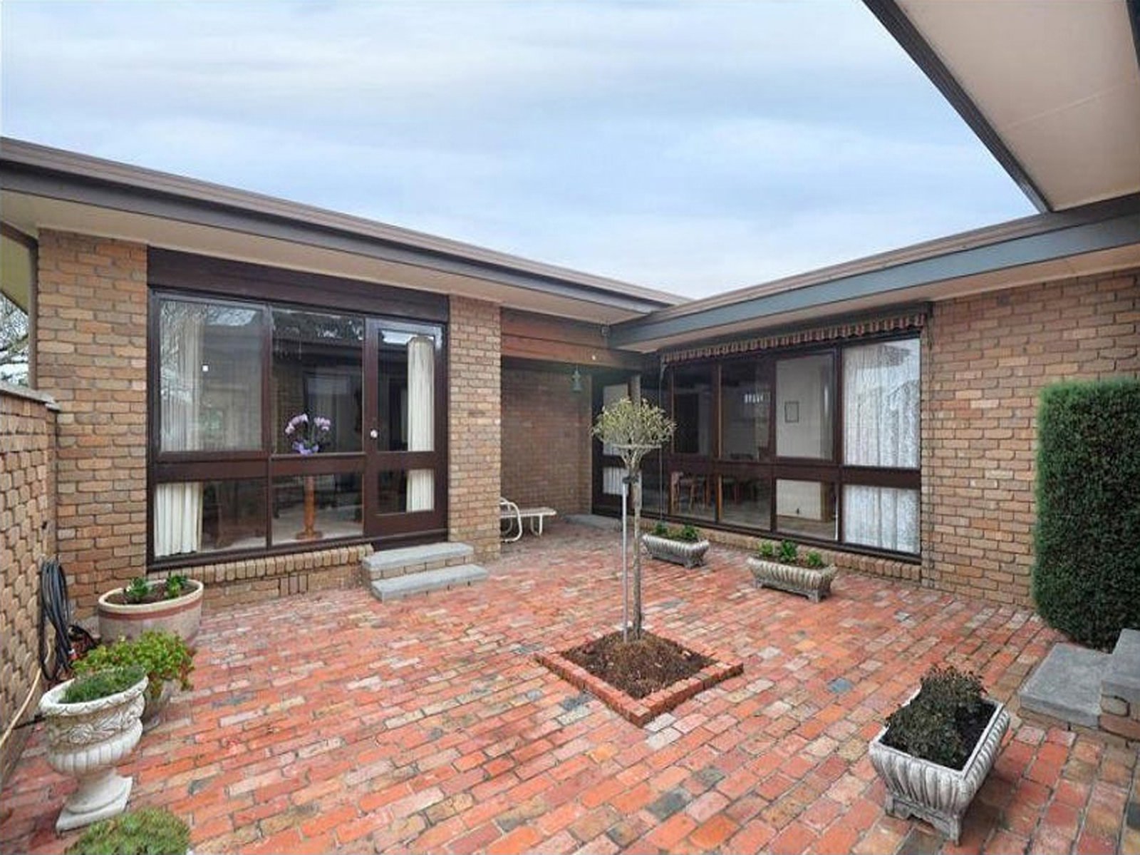 12 Brewery Tap Road WARRENHEIP 11